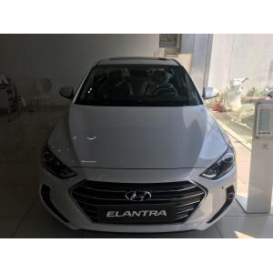 Hyundai Elantra
 2018 2018
